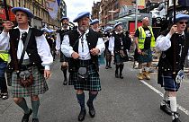 İskoçya'da on binlerce kişi bağımsızlık için yürüdü