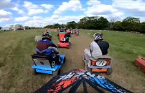 Гонки на газонокосилках в Великобритании