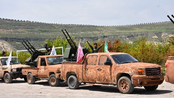 ÖSO: Şam ve Moskova son saldırılarla iki önemli karayolunun kontrolünü ele geçirmek istiyor ÖSO: Şam ve Moskova son saldırılarla iki önemli karayolunun kontrolünü ele geçirmek istiyor