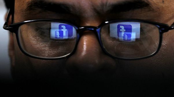 The Brief from Brussels: Fake News, Impfungen, NATO, Puigdemont The Brief from Brussels: Fake News, Impfungen, NATO, Puigdemont