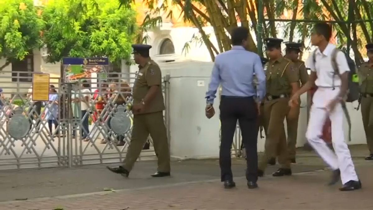 إستئناف الدراسة في سريلانكا وسط تشديدات أمنية ومخاوف من حدوث اعتداءات خلال شهر رمضان