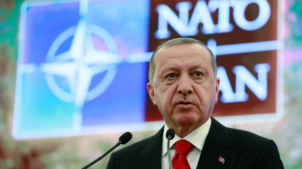 إردوغان خلال قمة لمنظمة حلف شمال الأطلسي إردوغان خلال قمة لمنظمة حلف شمال الأطلسي