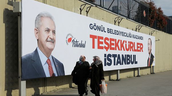 Istanbuler Wahlplakat im April Istanbuler Wahlplakat im April
