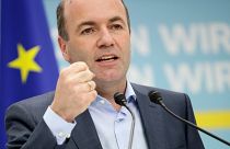 Weber: Magyarország rossz irányba tart Orbánnal