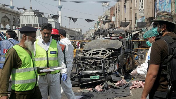 انفجار مرگبار در نزدیکی زیارتگاه صوفیان در لاهور؛ طالبان پاکستان برعهده گرفت انفجار مرگبار در نزدیکی زیارتگاه صوفیان در لاهور؛ طالبان پاکستان برعهده گرفت