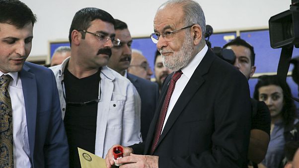 Karamollaoğlu: YSK kararı bir hukuk katliamıdır, son kararı istişareden sonra vereceğiz Karamollaoğlu: YSK kararı bir hukuk katliamıdır, son kararı istişareden sonra vereceğiz