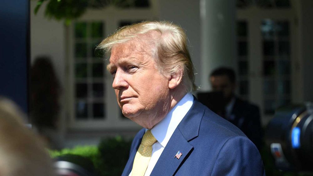 Donald Trump annonce de nouvelles sanctions contre les secteurs minier et métallurgique iraniens