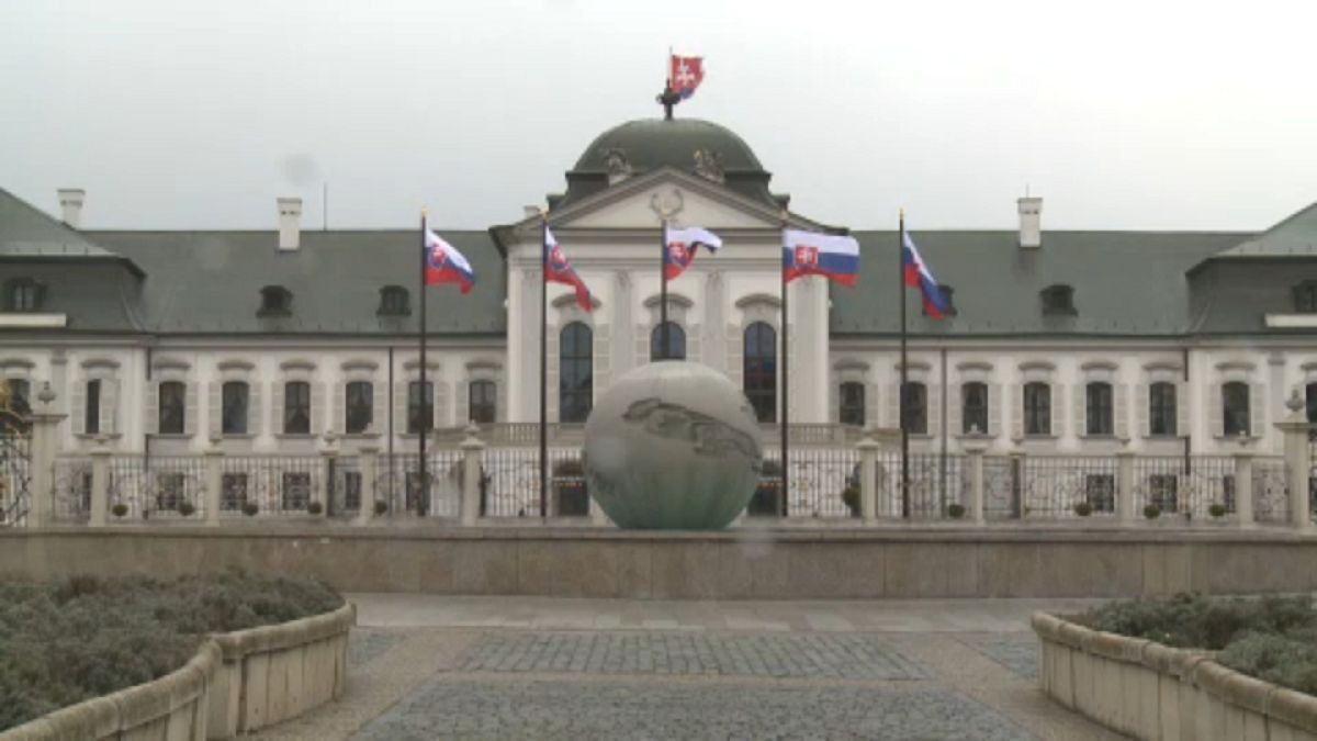 Ismét megszavazta a himnusztörvényt a szlovák parlament