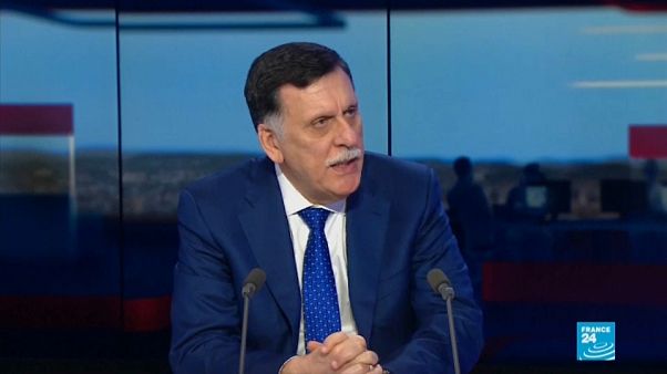 Libia, Serraj: "bene meeting con Macron, ma ora si passi ai fatti" Libia, Serraj: "bene meeting con Macron, ma ora si passi ai fatti"