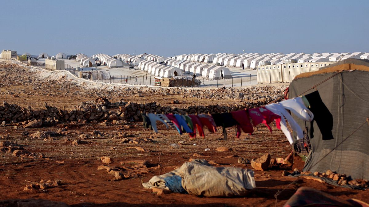 مشهد عام لمخيم للاجئين في ادلب بسوريا