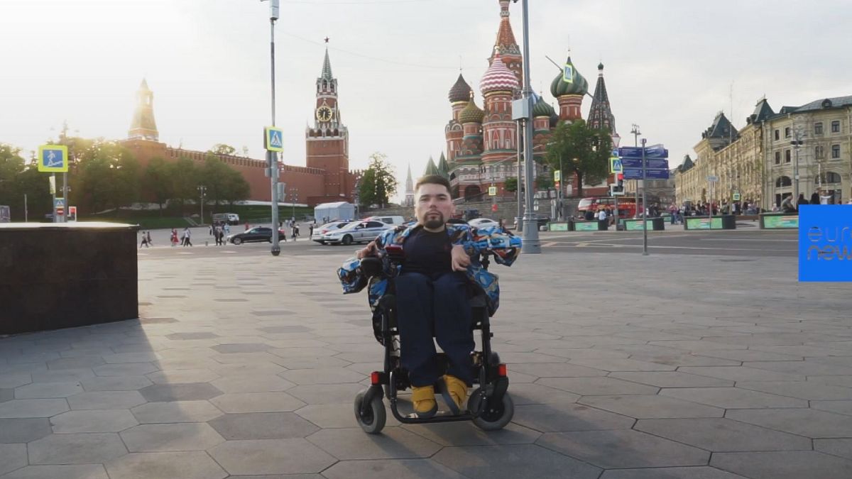 Stalingulag: The disabled man who defied expectations to write Russia's most-read political blog
