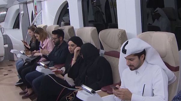 Video | Katar'ın başkenti Doha'da ülkenin ilk metrosu açıldı Video | Katar'ın başkenti Doha'da ülkenin ilk metrosu açıldı