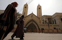 Mısır'da Kıpti rahipten kadınlara teşhir uyarısı: Açık saçık kıyafetlerle gelmeyin