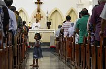 Colombo: Erster Gottesdienst nach Anschlägen mit 258 Toten