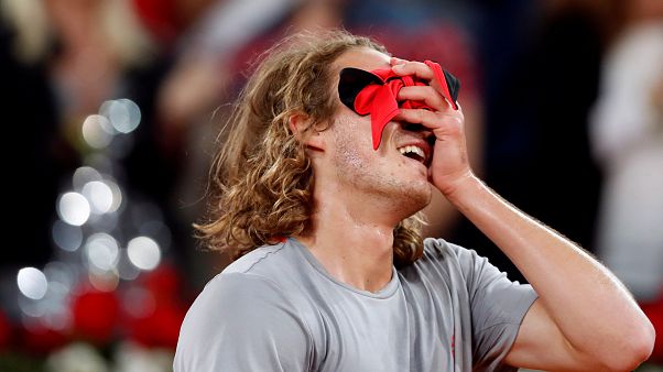 Madrid Open: Νίκησε Ναδάλ και παίζει τελικό με Τζόκοβιτς ο Τσιτσιπάς Madrid Open: Νίκησε Ναδάλ και παίζει τελικό με Τζόκοβιτς ο Τσιτσιπάς