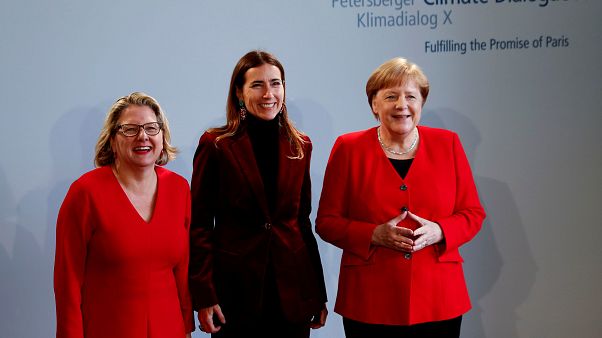 Angela Merkel vise aussi la neutralité carbone d'ici 2050 Angela Merkel vise aussi la neutralité carbone d'ici 2050