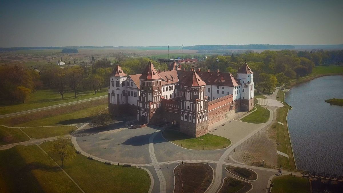 Мирский замок: готика Восточной Европы