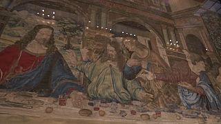 Leonardo: i Musei Vaticani fanno risplendere l'arazzo del cenacolo
