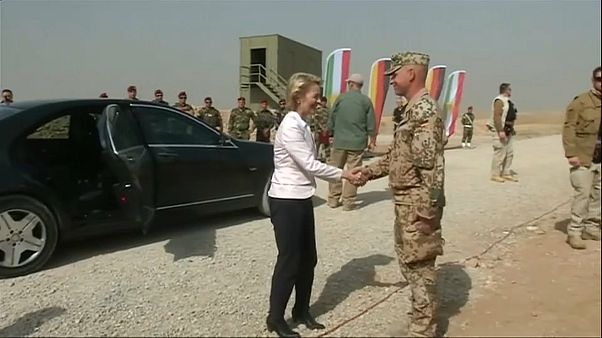 Irak: Bundeswehr unterbricht Ausbildung irakischer Soldaten Irak: Bundeswehr unterbricht Ausbildung irakischer Soldaten