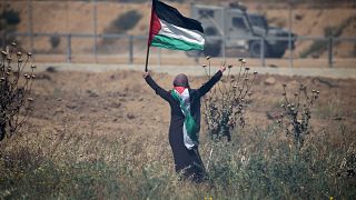إصابة عشرات الفلسطينيين في احتجاجات عند حدود غزة في ذكرى النكبة
