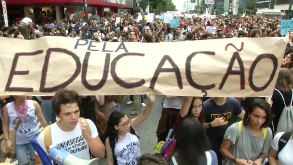 A manifestação em São Paulo ocupou dois quilómetros da Avenida Paulista