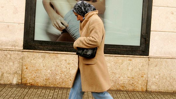 Αυστρία: Απαγόρευση της ισλαμικής μαντίλας στα πρωτοβάθμια σχολεία Αυστρία: Απαγόρευση της ισλαμικής μαντίλας στα πρωτοβάθμια σχολεία