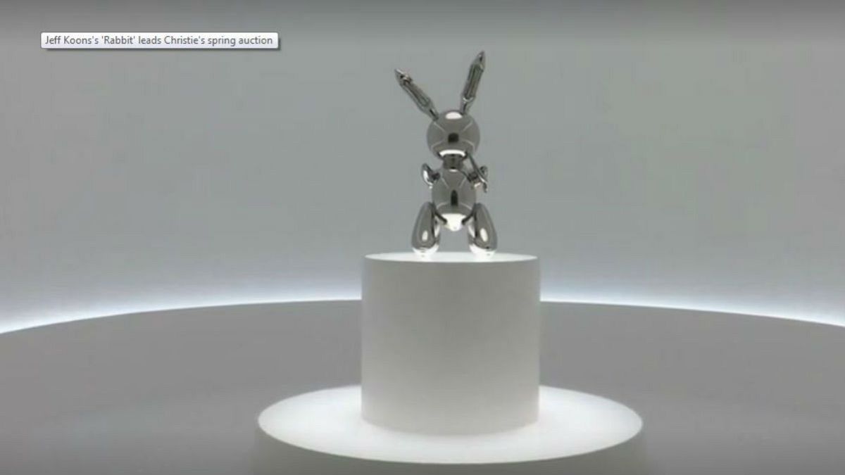 Jeff Koons'un 1986 yapımı tavşan heykeli 91,1 milyon dolara satılarak rekor kırdı