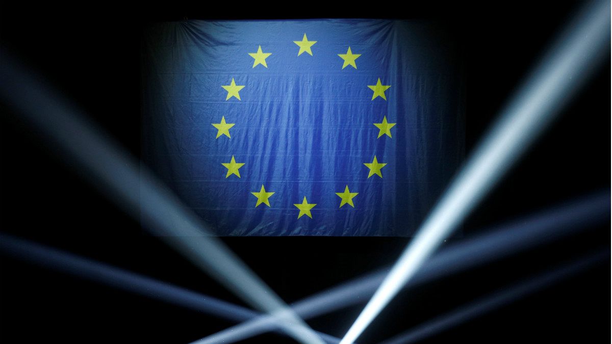اکثر اروپایی‌ها انتظار دارند تا ۲۰ سال آینده اتحادیه اروپا فروبپاشد
