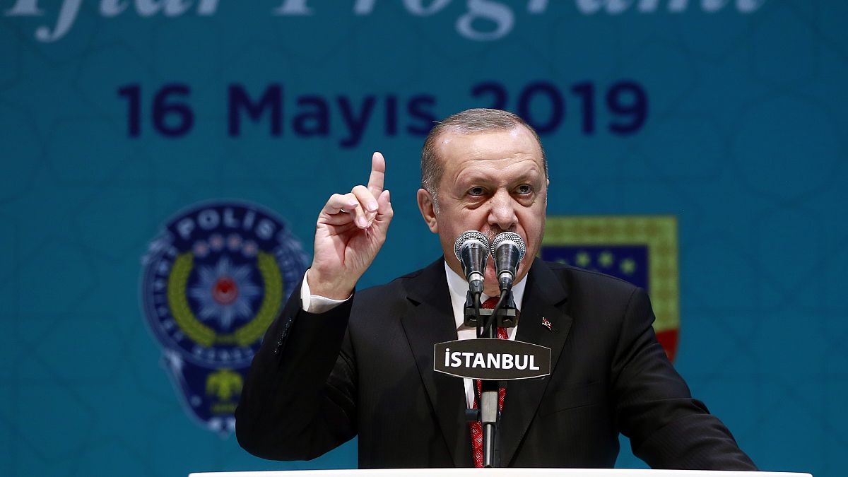Cumhurbaşkanı Erdoğan'dan TÜSİAD'a: Bu dolarlar, bu avrolar sizleri kurtarmaz
