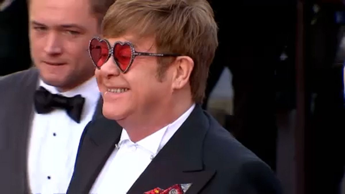 Elton Johnt ünnepelte Cannes