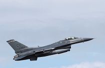 ABD'de eğitim uçuşu için havalanan F-16 jeti düştü