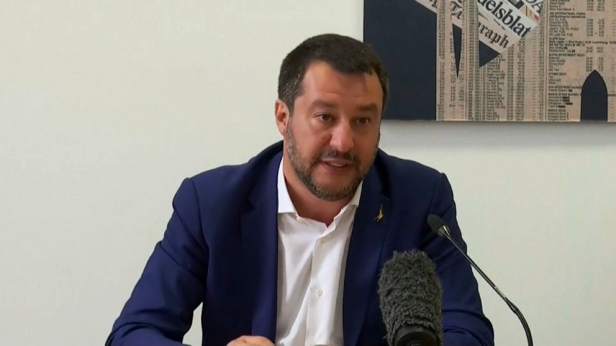 Salvini diz-se mais "pró-europeu" do que os "pró-europeus"