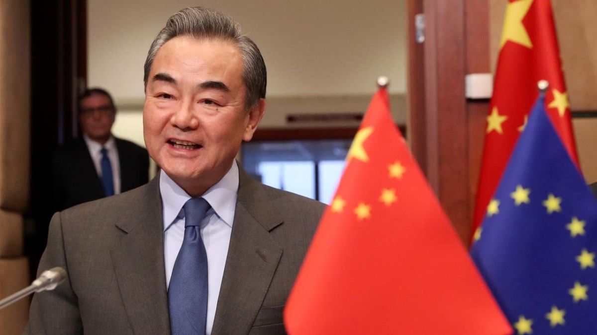 Pekin, Doğu Türkistan'da 'terörist Uygurlara' karşı Türkiye'den destek istedi