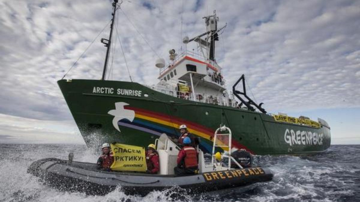 Rusya ile Hollanda arasındaki davada uzlaşma: Greenpeace'e 2.7 milyon dolar ödenecek