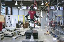 Egyensúlyozni is tud az Atlas nevű robot