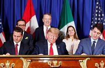 Peña Nieto, Trump e Trudeau em novembro, ratificando o novo NAFTA