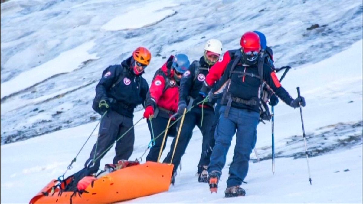 الأرجنتين: العثور على جثة يعتقد أنها لمتسلق جبال إسباني مفقود منذ 30 عاما