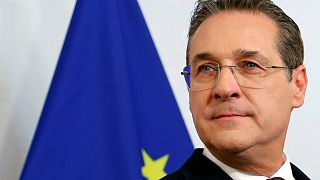 Коррупционный скандал стоил должности вице-канцлера Австрии