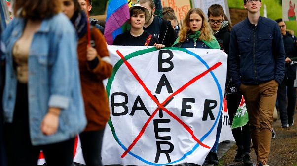 Glifosat içeren tarım ilaçları üreticisi Monsanto-Bayer'e karşı dünya çapında tepki Glifosat içeren tarım ilaçları üreticisi Monsanto-Bayer'e karşı dünya çapında tepki