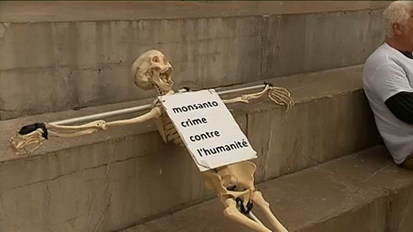 Διαδηλώσεις στην Ευρώπη κατά της Monsanto Διαδηλώσεις στην Ευρώπη κατά της Monsanto