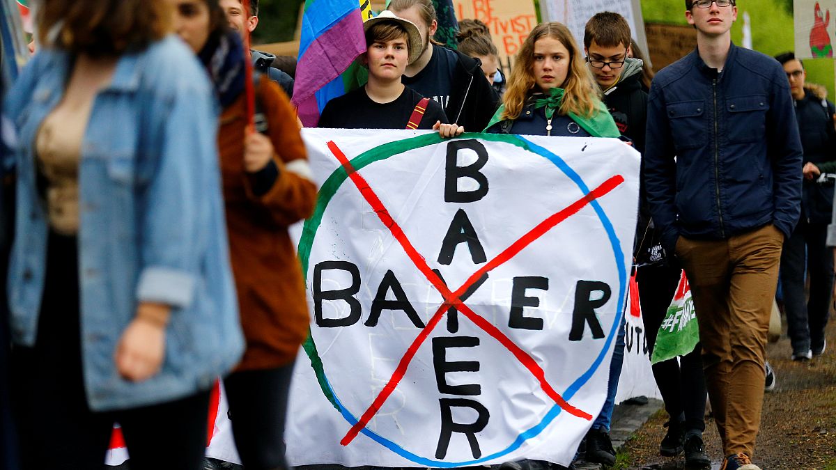 Marches mondiales contre le géant de l'agrochimie Bayer-Monsanto