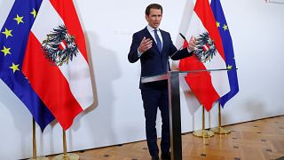 Az államfő támogatja Sebastian Kurz javaslatát, előrehozott választások lesznek Ausztriában