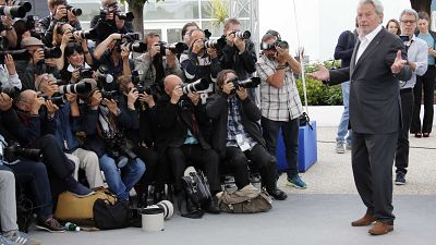 Festival de Cannes : la palme d'or d'honneur d'Alain Delon suscite la polémique