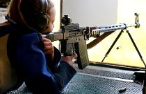 La Suisse dit "oui" au durcissement de la législation sur les armes