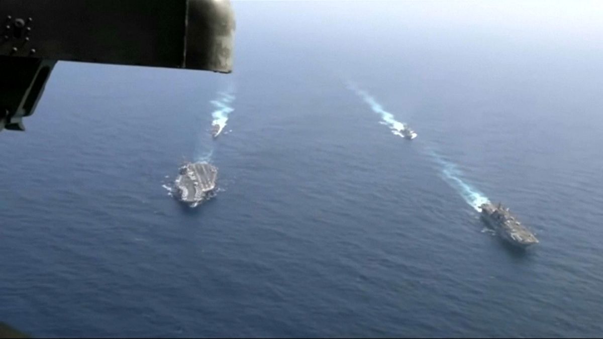 سفن حربية أميركية في بحر العرب 