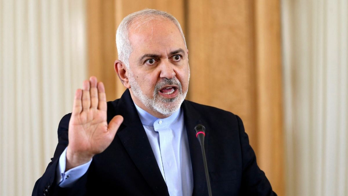 ظریف در واکنش به توئیت ترامپ: هرگز یک ایرانی را تهدید نکن