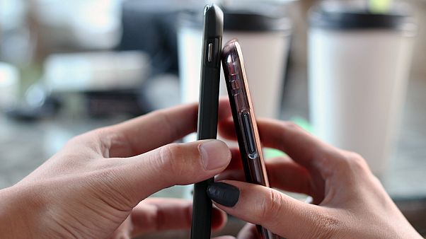 Akıllı telefon pazarı: Huawei satışları ikiye katladı, Apple yüzde 30 geriledi Akıllı telefon pazarı: Huawei satışları ikiye katladı, Apple yüzde 30 geriledi