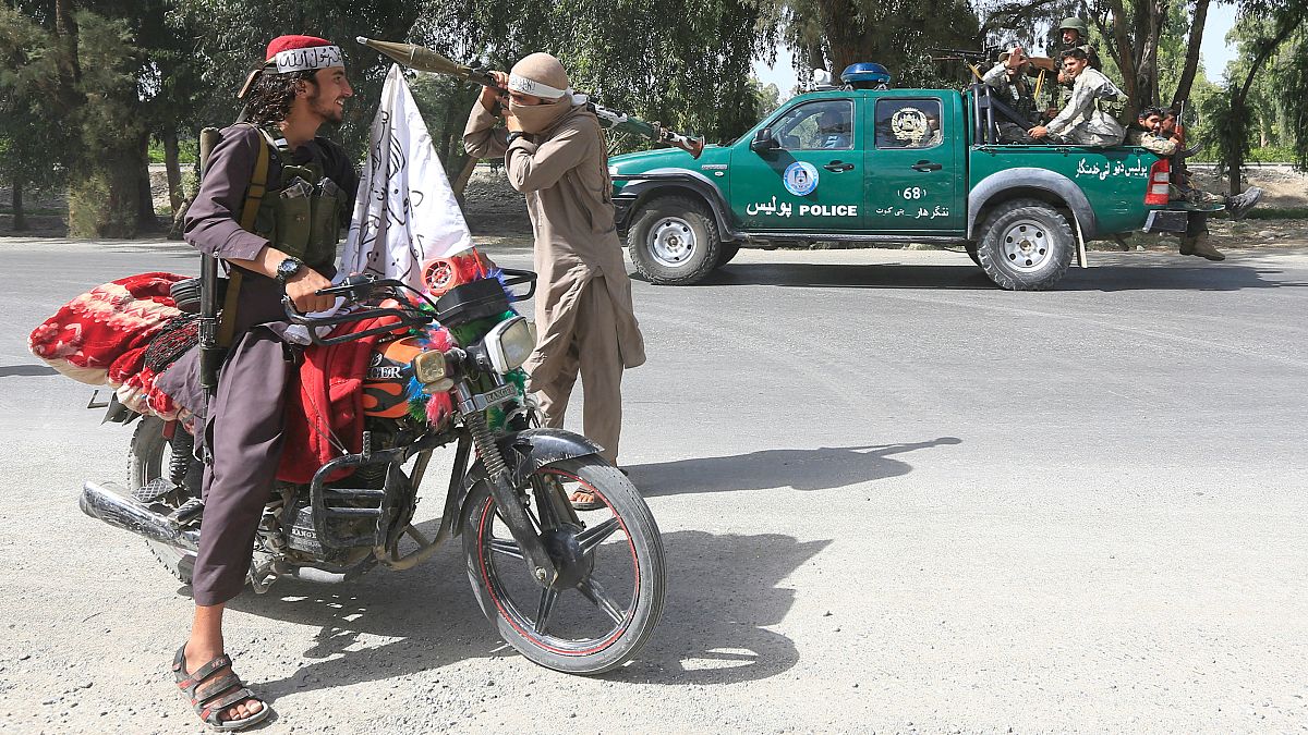 سه پلیس افغان در حمله طالبان در کابل کشته شدند