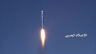 الحوثيون يكشفون حقيقة استهدافهم لمكة بصاروخ باليستي
