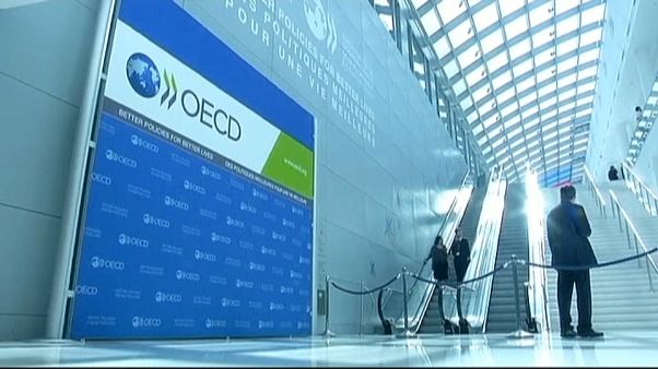OCDE anuncia revisão em baixa das previsões de crescimento mundial OCDE anuncia revisão em baixa das previsões de crescimento mundial